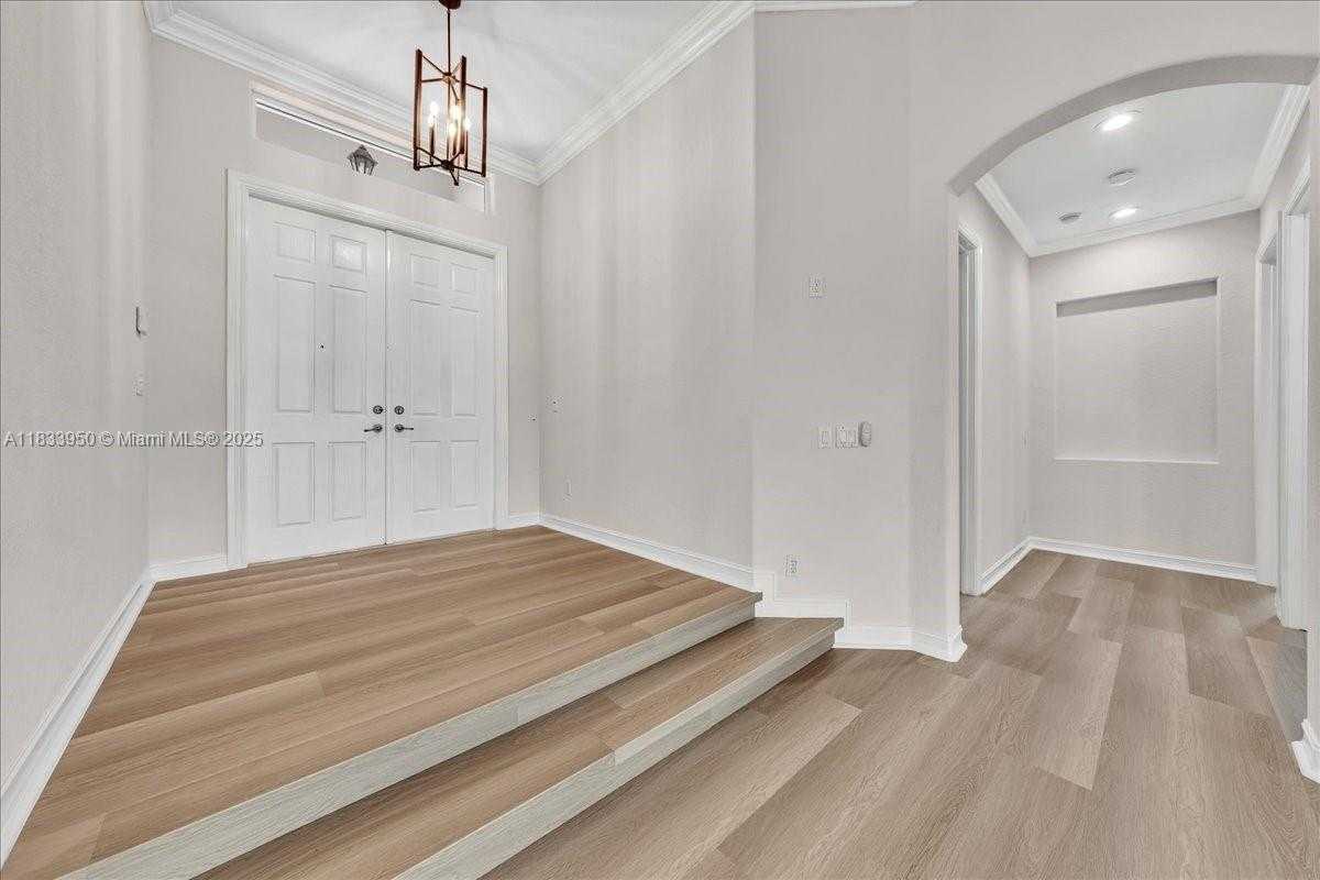 Small Image of 12580 NORTH WEST 76TH ST, Parkland Number 36