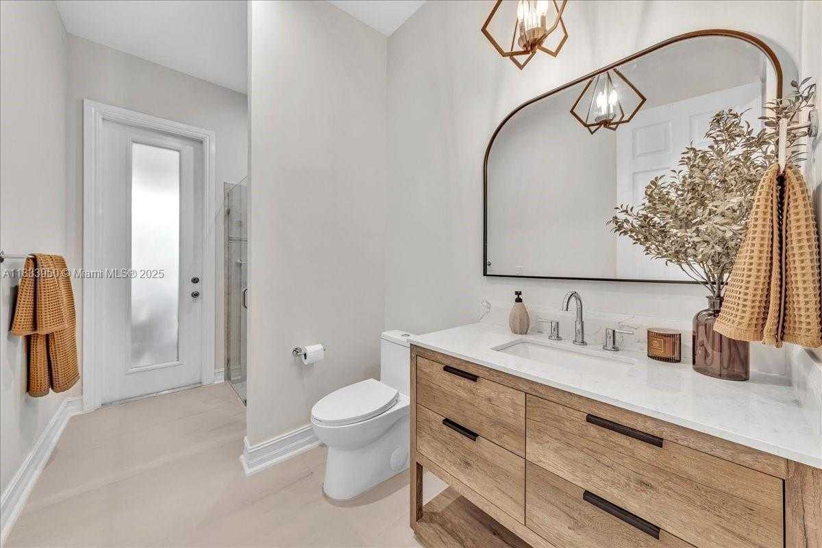 Small Image of 12580 NORTH WEST 76TH ST, Parkland Number 39