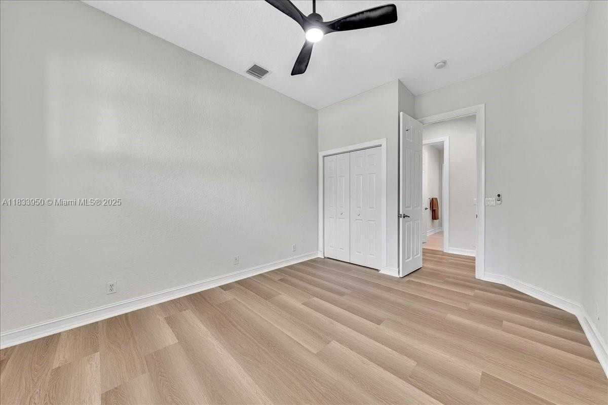 Small Image of 12580 NORTH WEST 76TH ST, Parkland Number 43