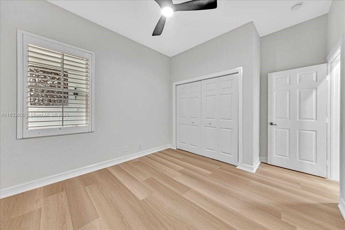 Small Image of 12580 NORTH WEST 76TH ST, Parkland Number 46