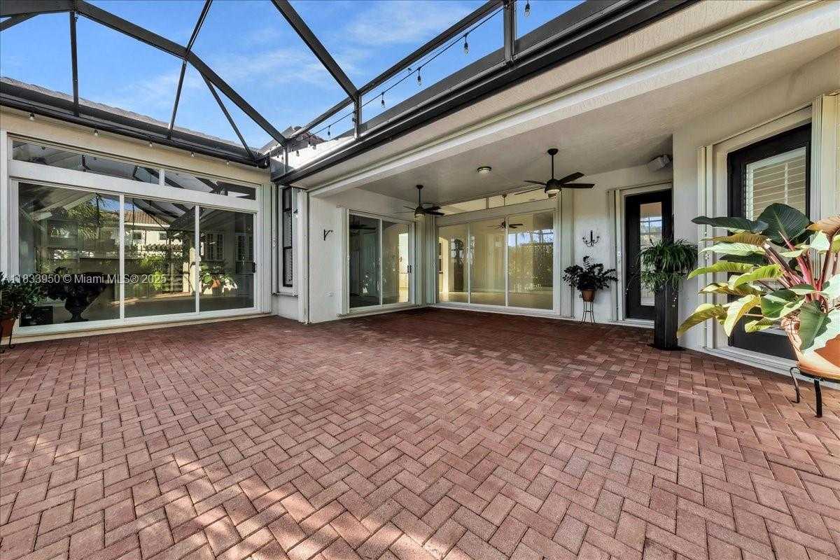 Small Image of 12580 NORTH WEST 76TH ST, Parkland Number 65