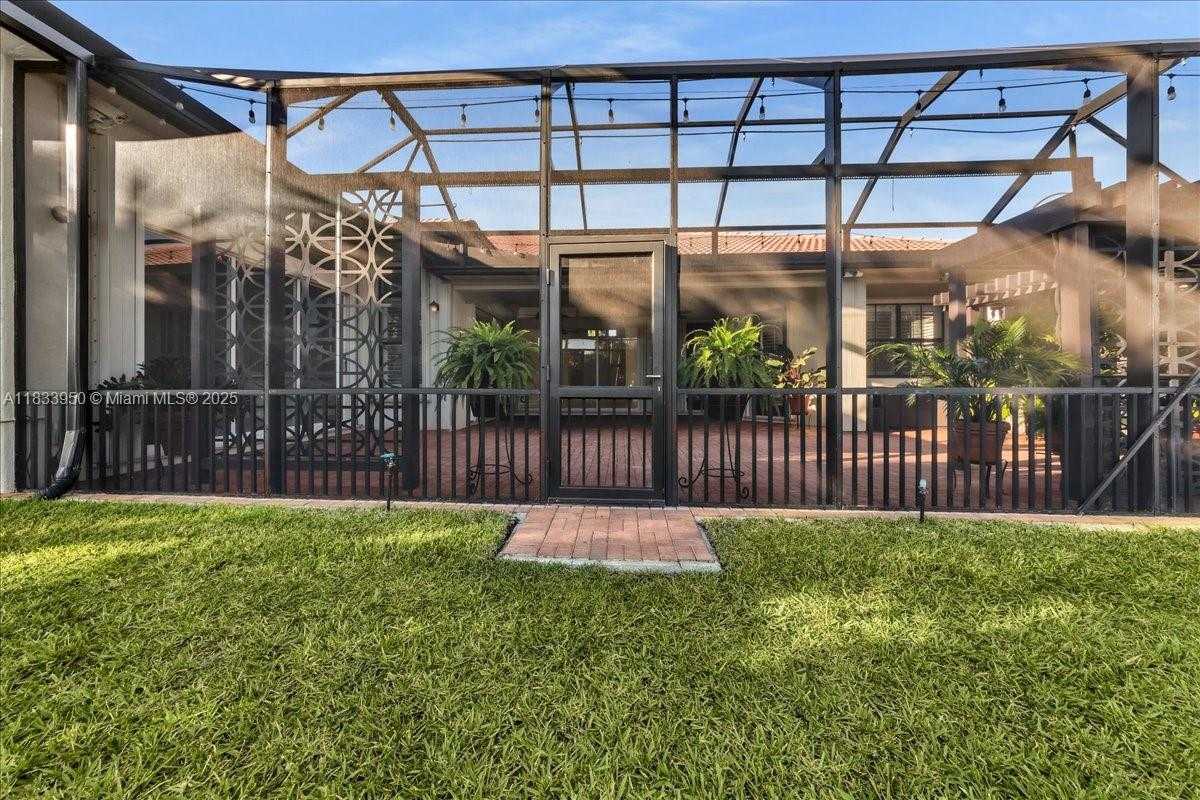 Small Image of 12580 NORTH WEST 76TH ST, Parkland Number 67