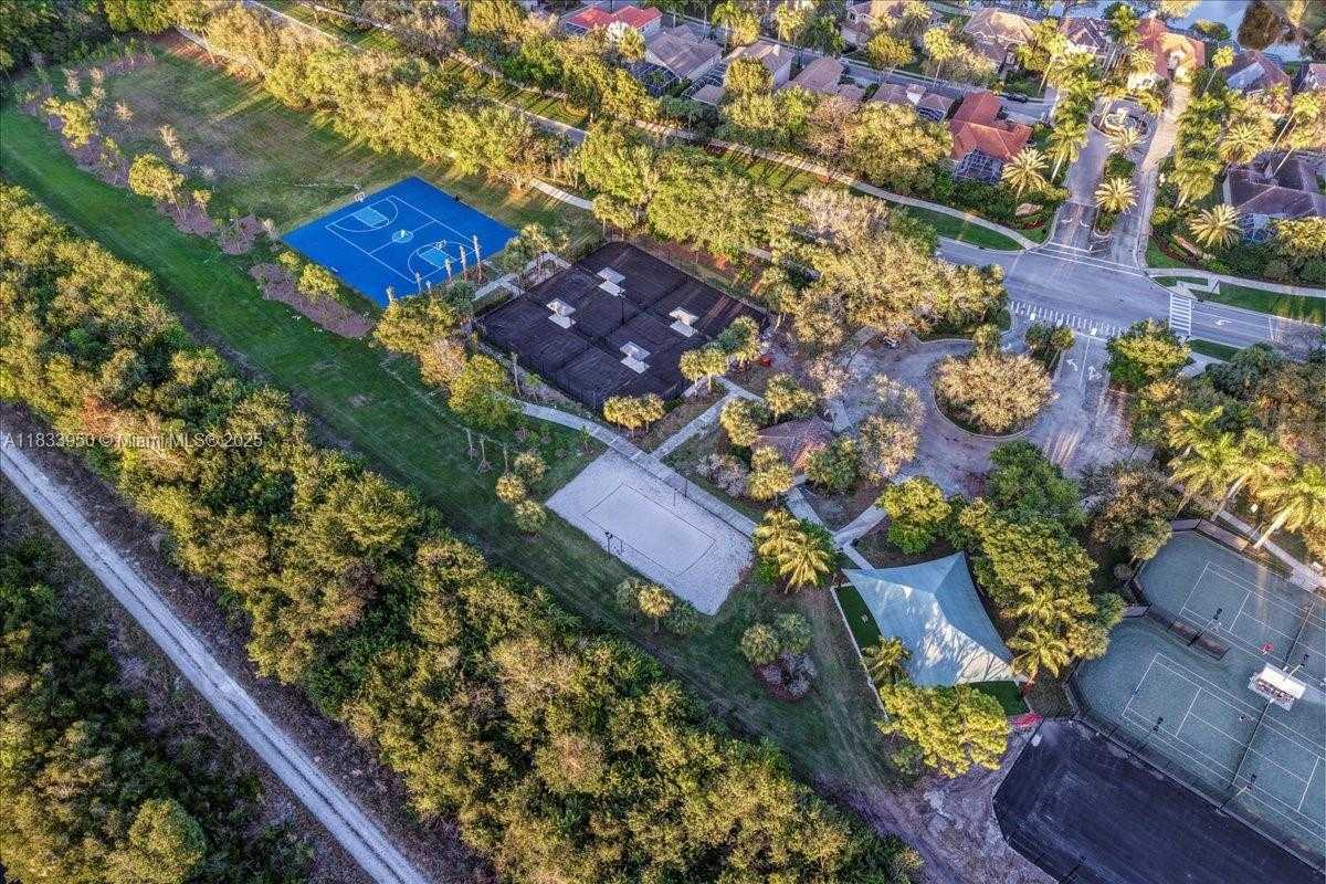 Small Image of 12580 NORTH WEST 76TH ST, Parkland Number 74