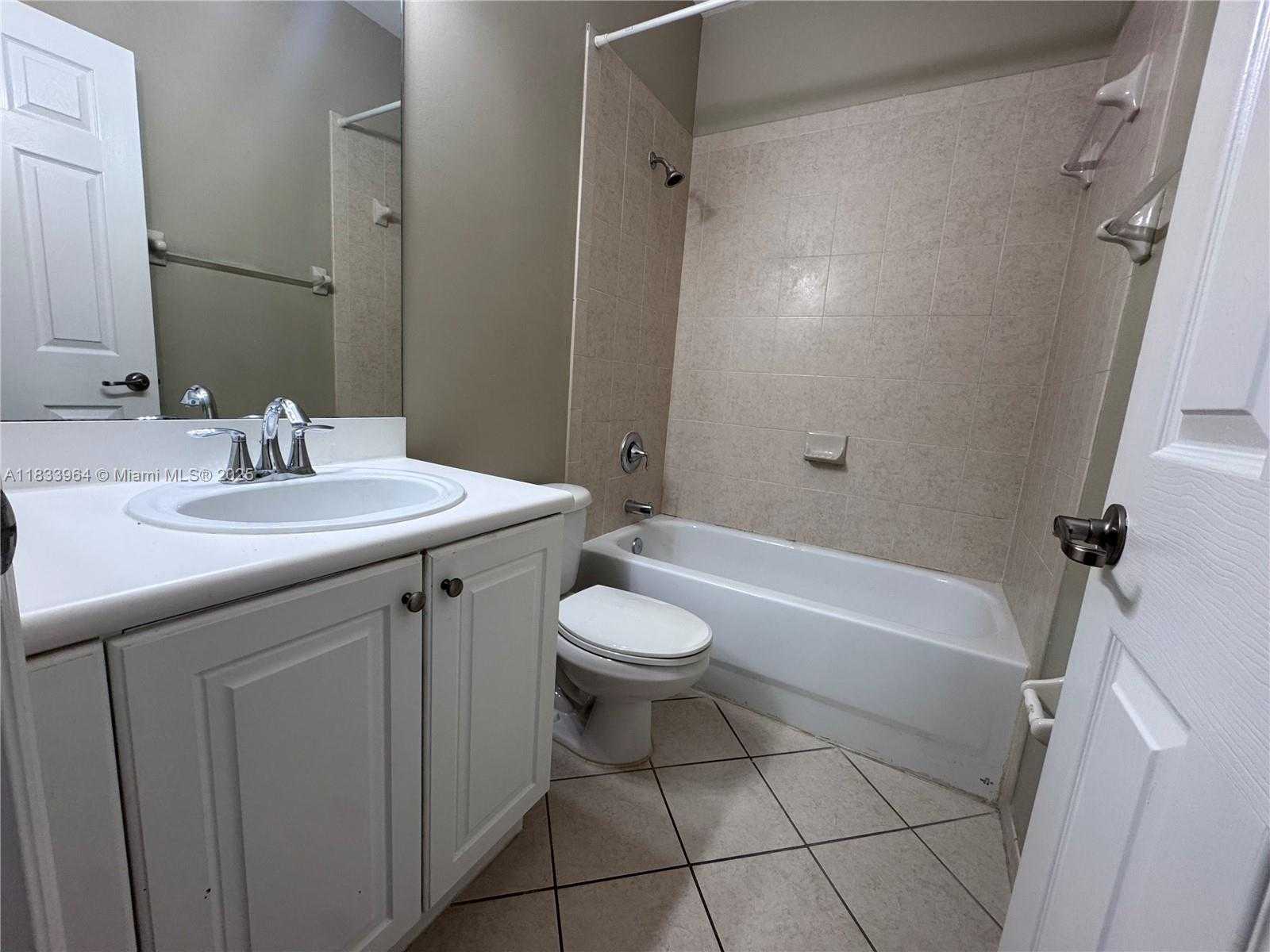 Small Image of 9239 SOUTH WEST 227TH ST, Cutler Bay Number 21