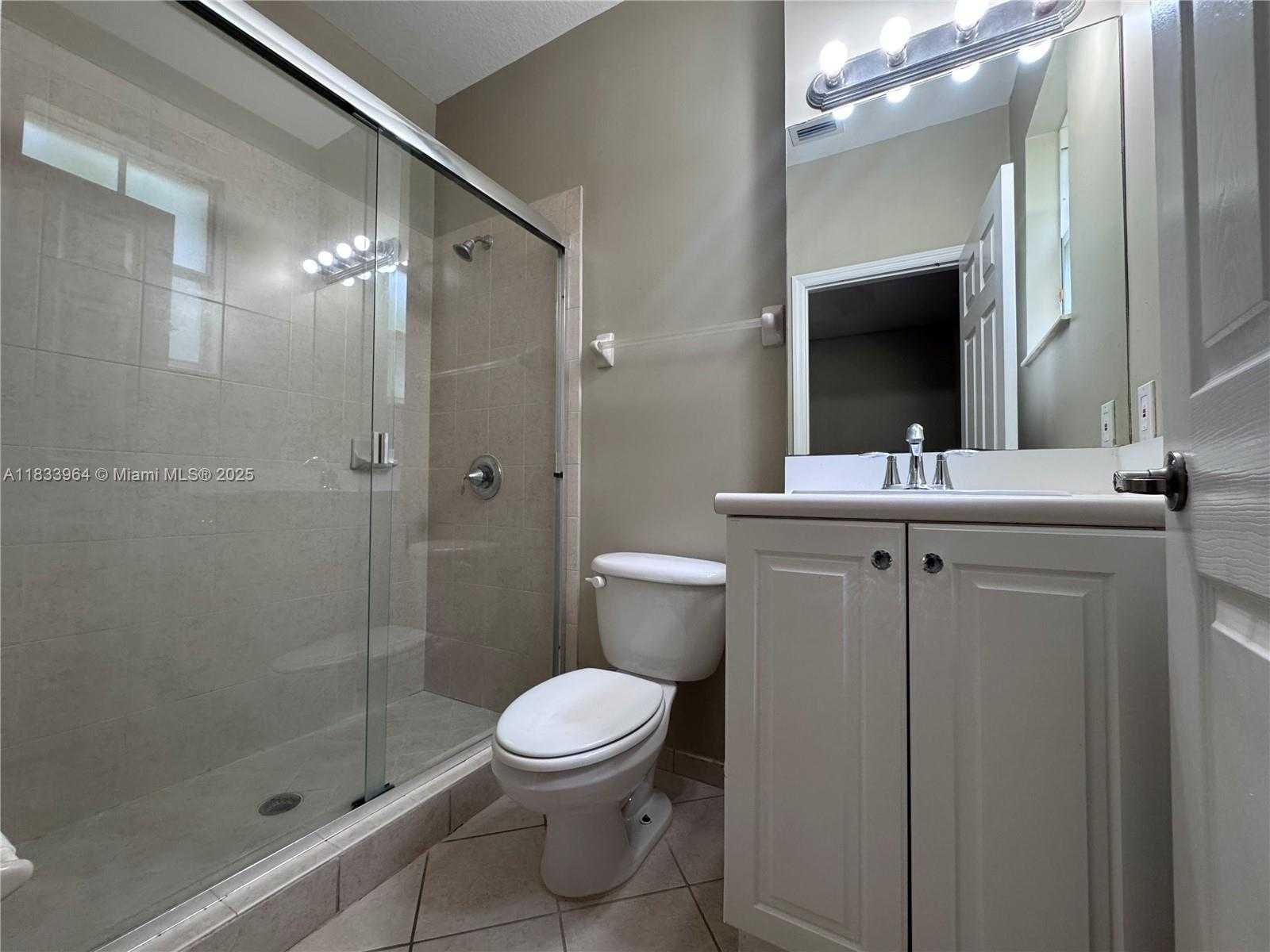 Small Image of 9239 SOUTH WEST 227TH ST, Cutler Bay Number 25
