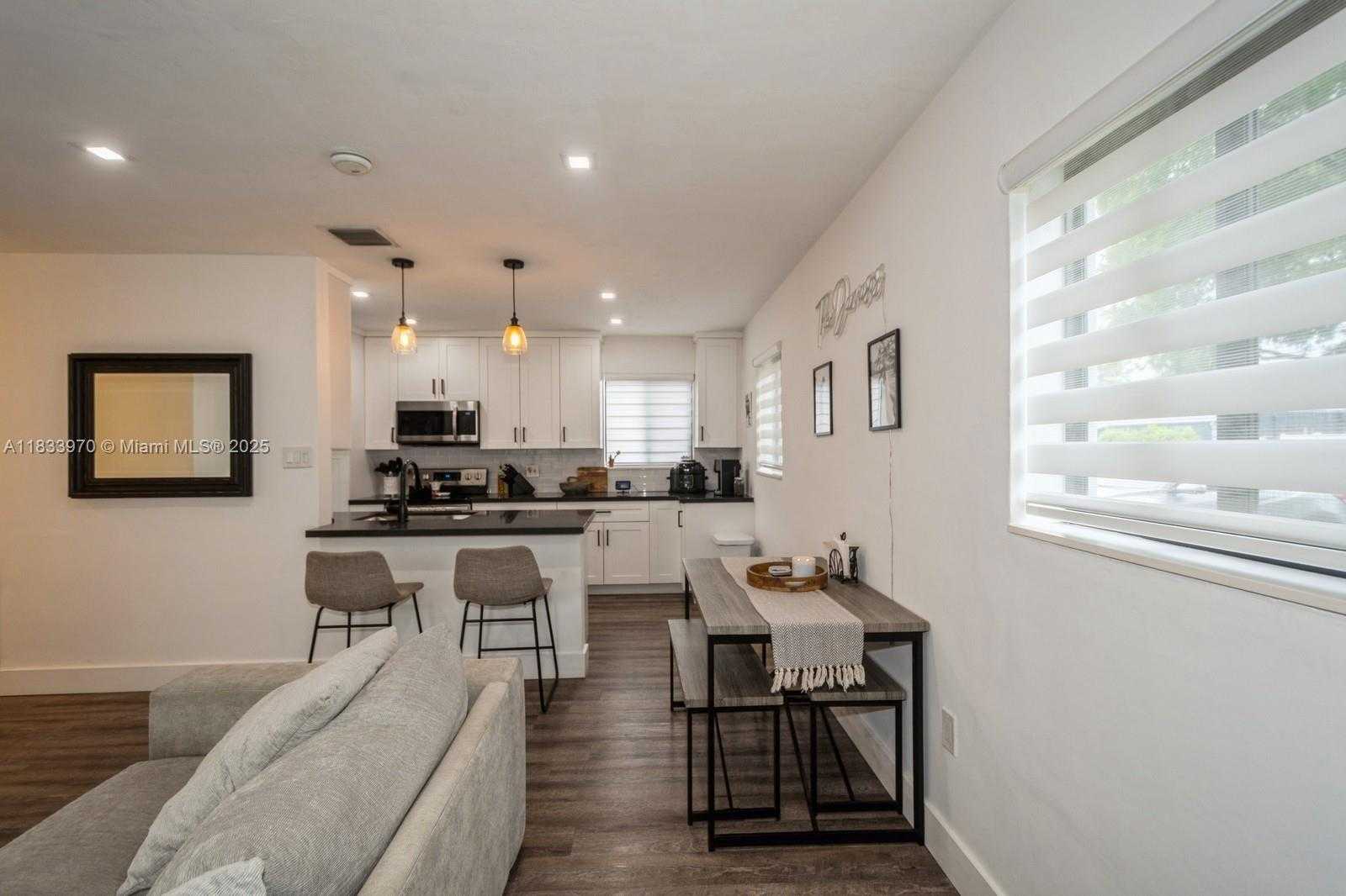 Small Image of 1530 NORTH 69TH WAY, Hollywood Number 12