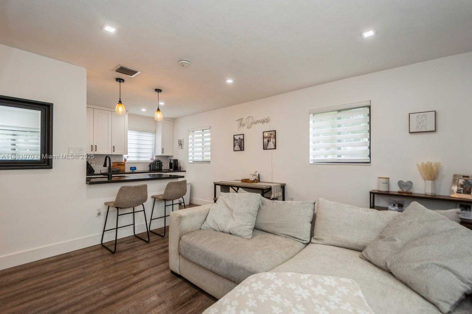 Small Image of 1530 NORTH 69TH WAY, Hollywood Number 6
