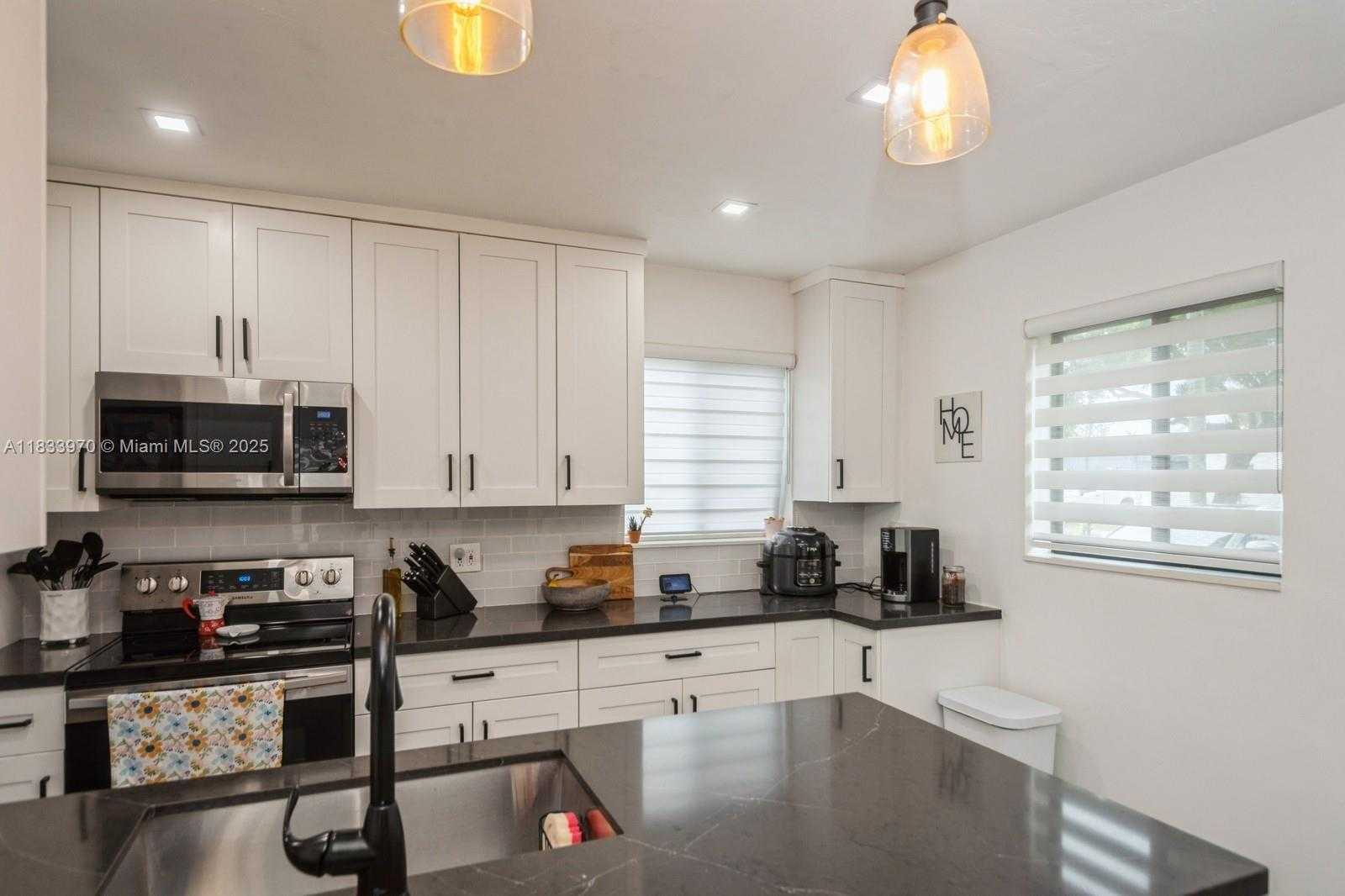 Small Image of 1530 NORTH 69TH WAY, Hollywood Number 7