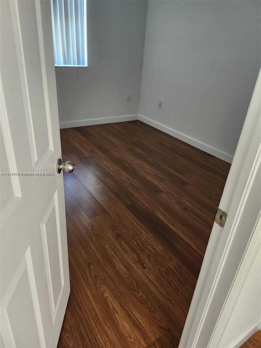 Small Image of 8465 NORTH WEST 108TH PATH, Doral Number 10