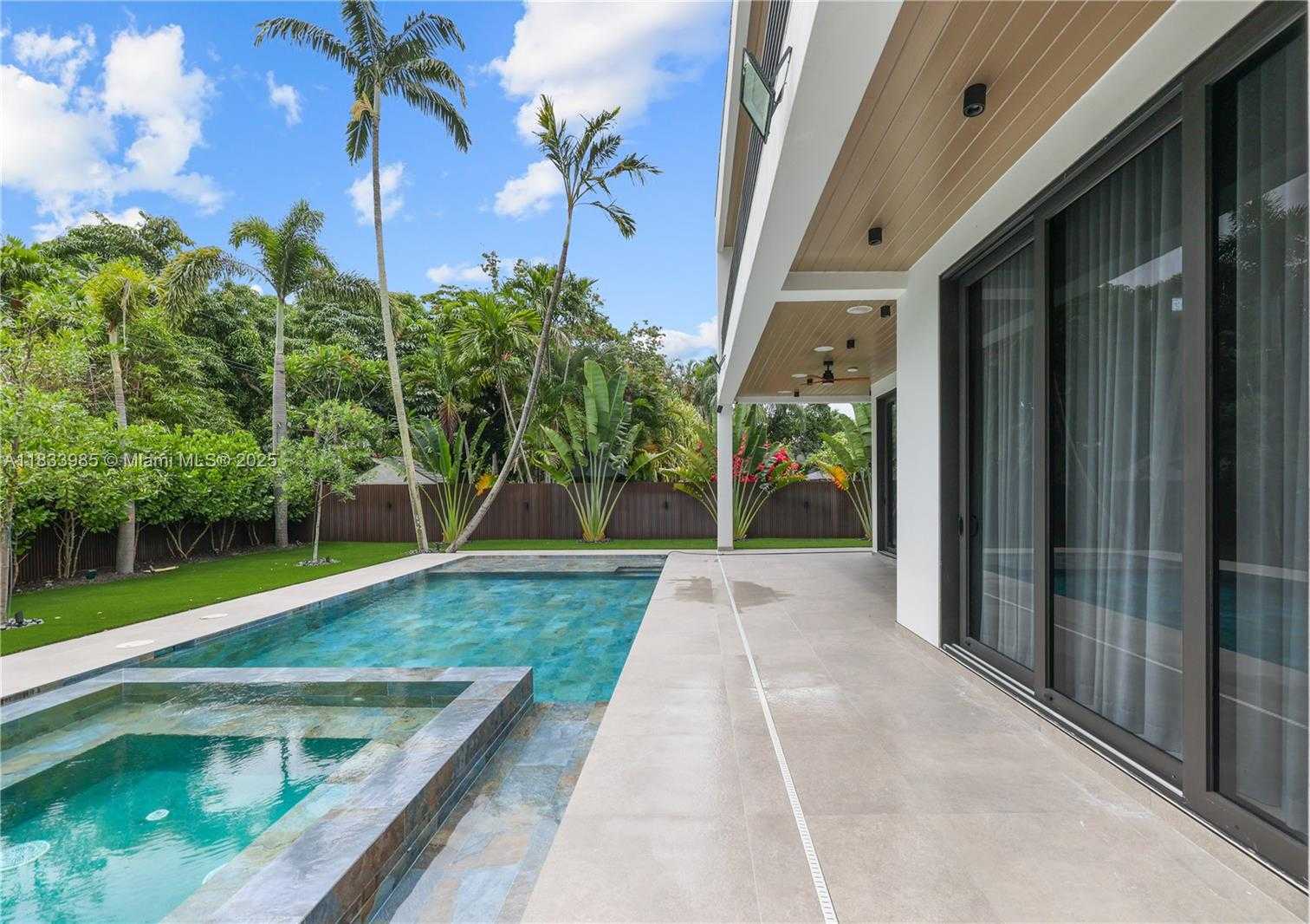 Small Image of 436 NORTH EAST 10TH AVE, Fort Lauderdale Number 12