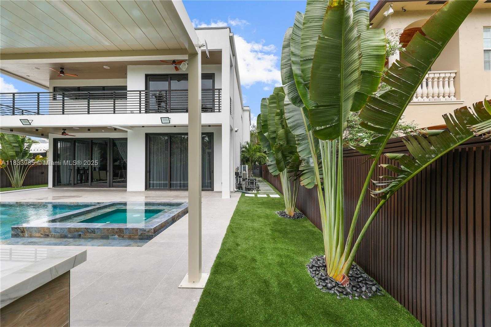 Small Image of 436 NORTH EAST 10TH AVE, Fort Lauderdale Number 16