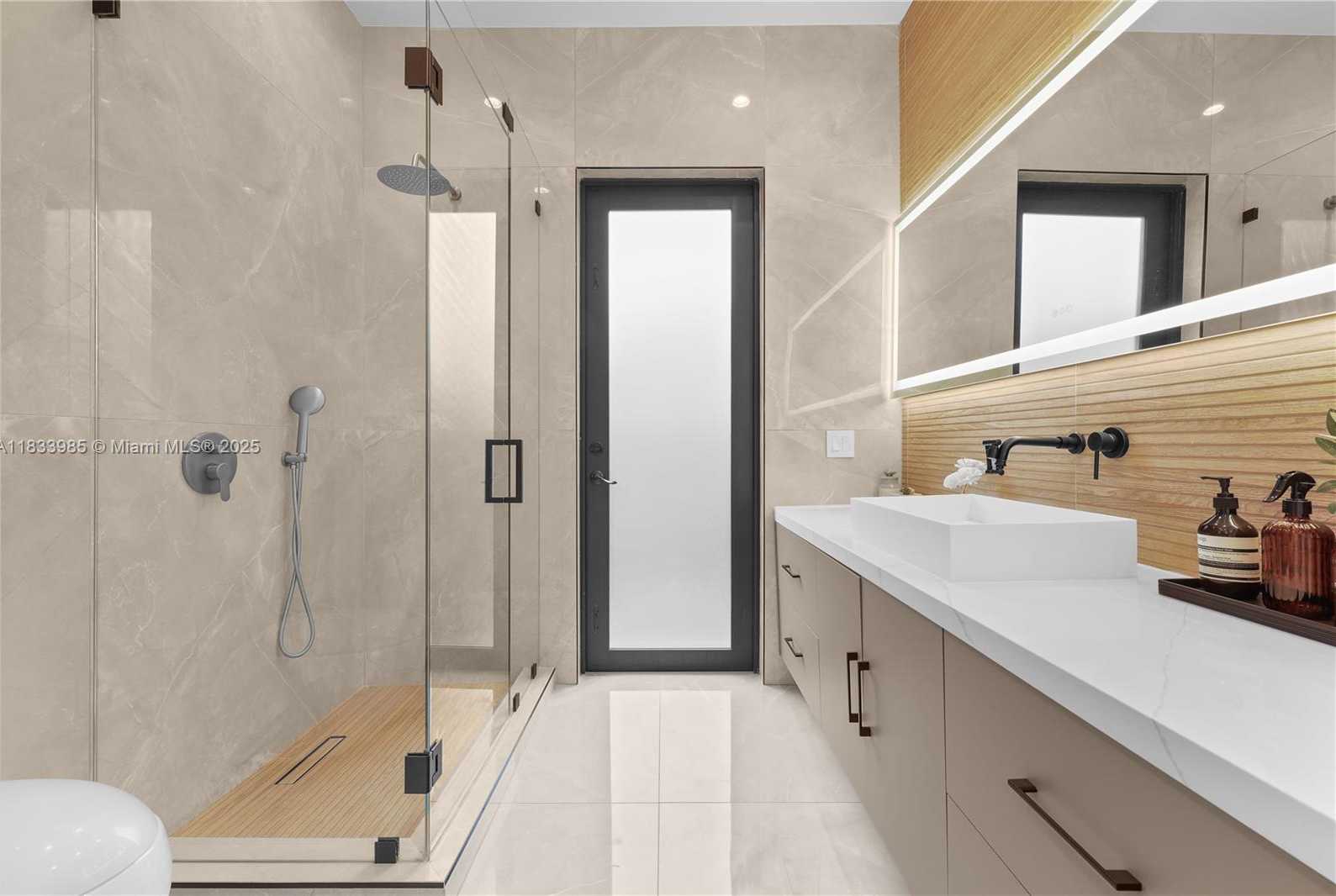Small Image of 436 NORTH EAST 10TH AVE, Fort Lauderdale Number 33