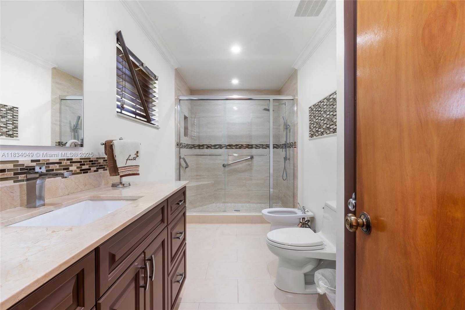Small Image of 17320 SOUTH WEST 236 STREET, Homestead Number 28