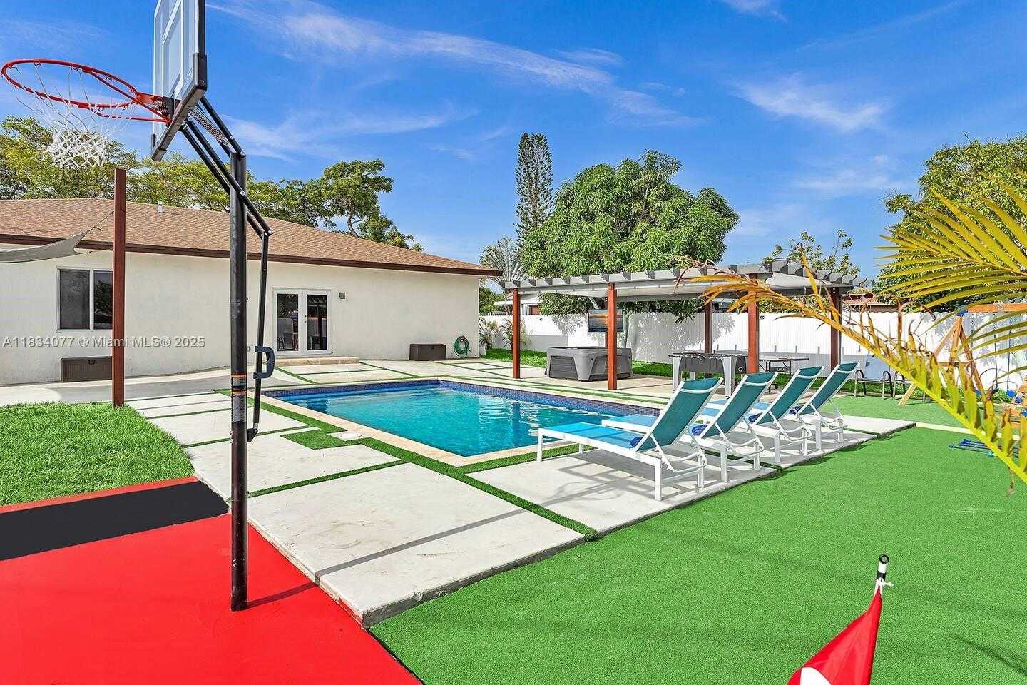 Small Image of 10245 SOUTH WEST 212TH ST, Cutler Bay Number 16