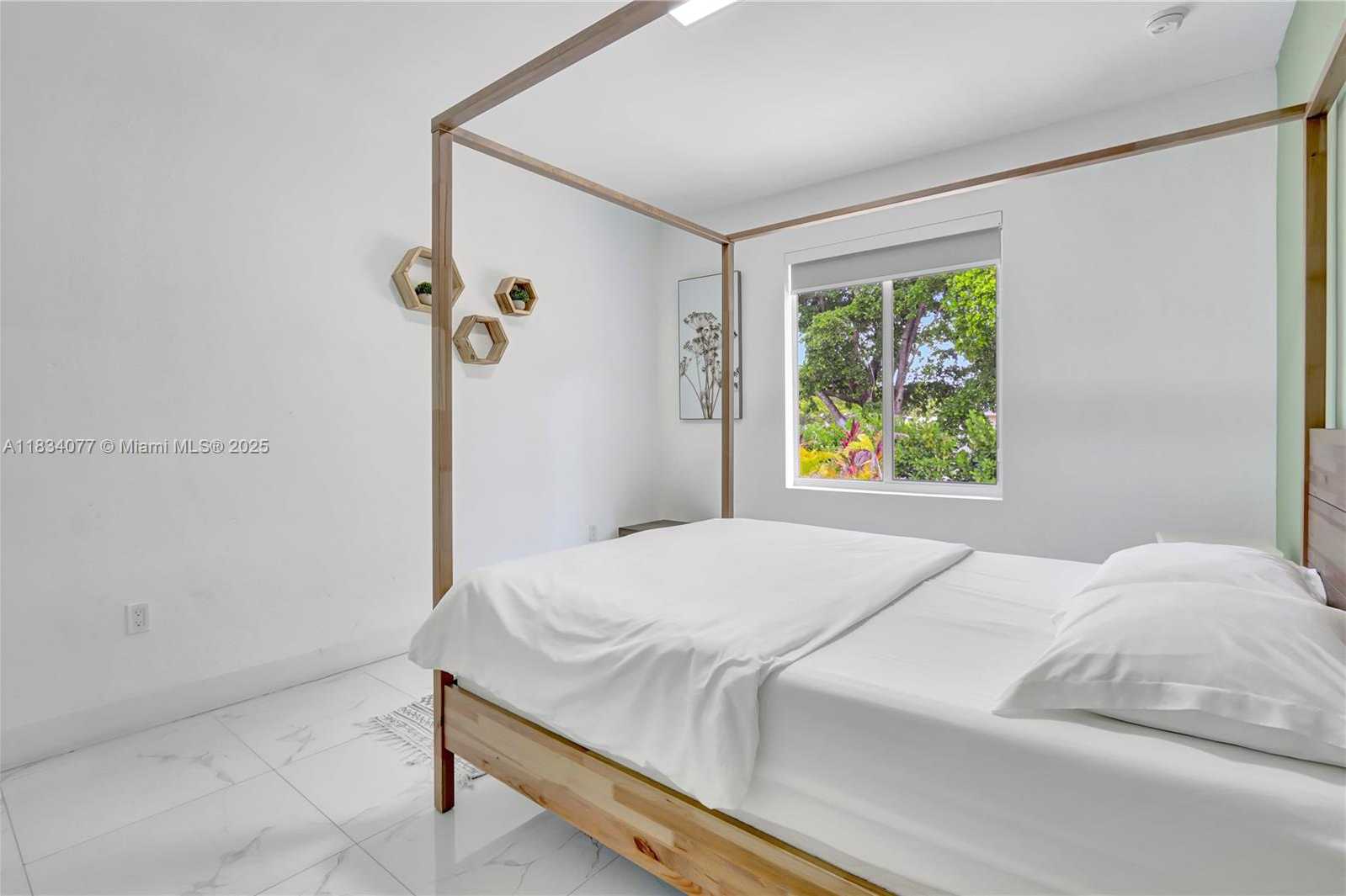 Small Image of 10245 SOUTH WEST 212TH ST, Cutler Bay Number 28