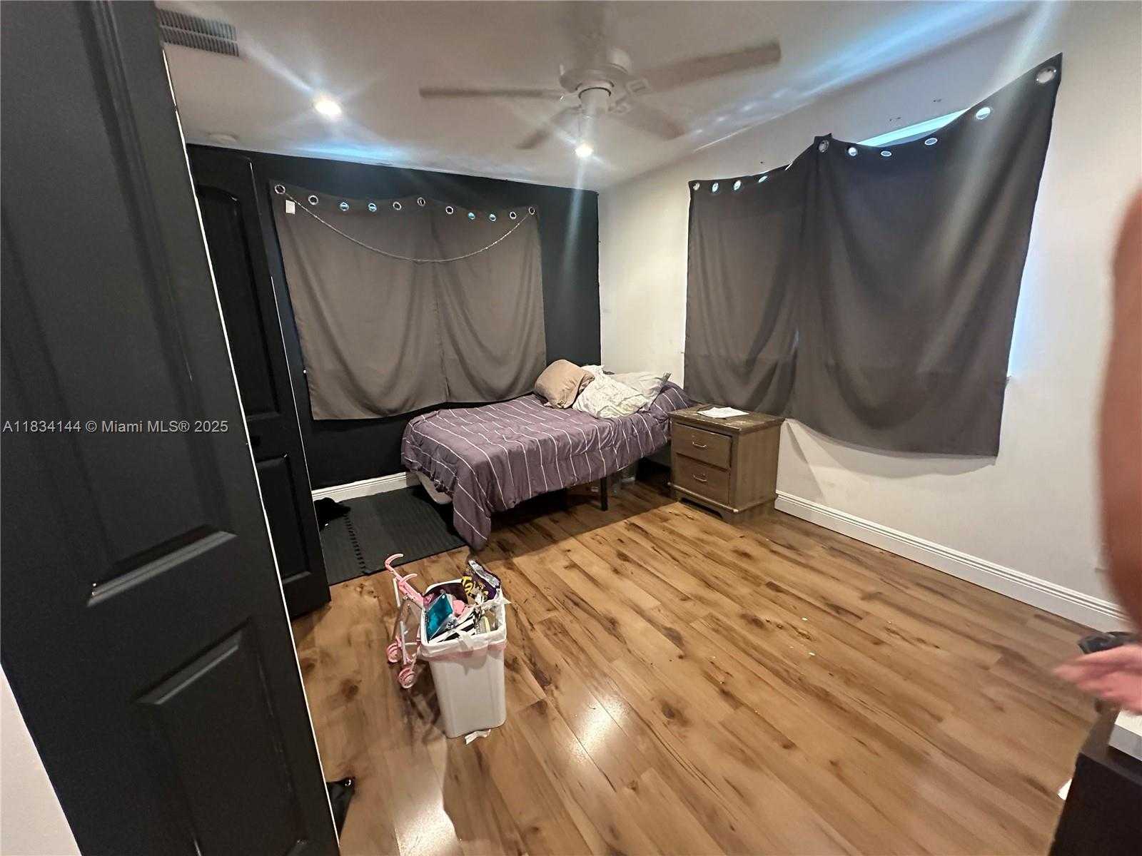 Small Image of 5900 NORTH EAST 21ST LN, Fort Lauderdale Number 34