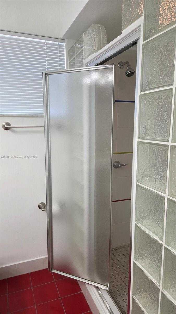 Small Image of 1245 CORAL LN, Hollywood Number 30