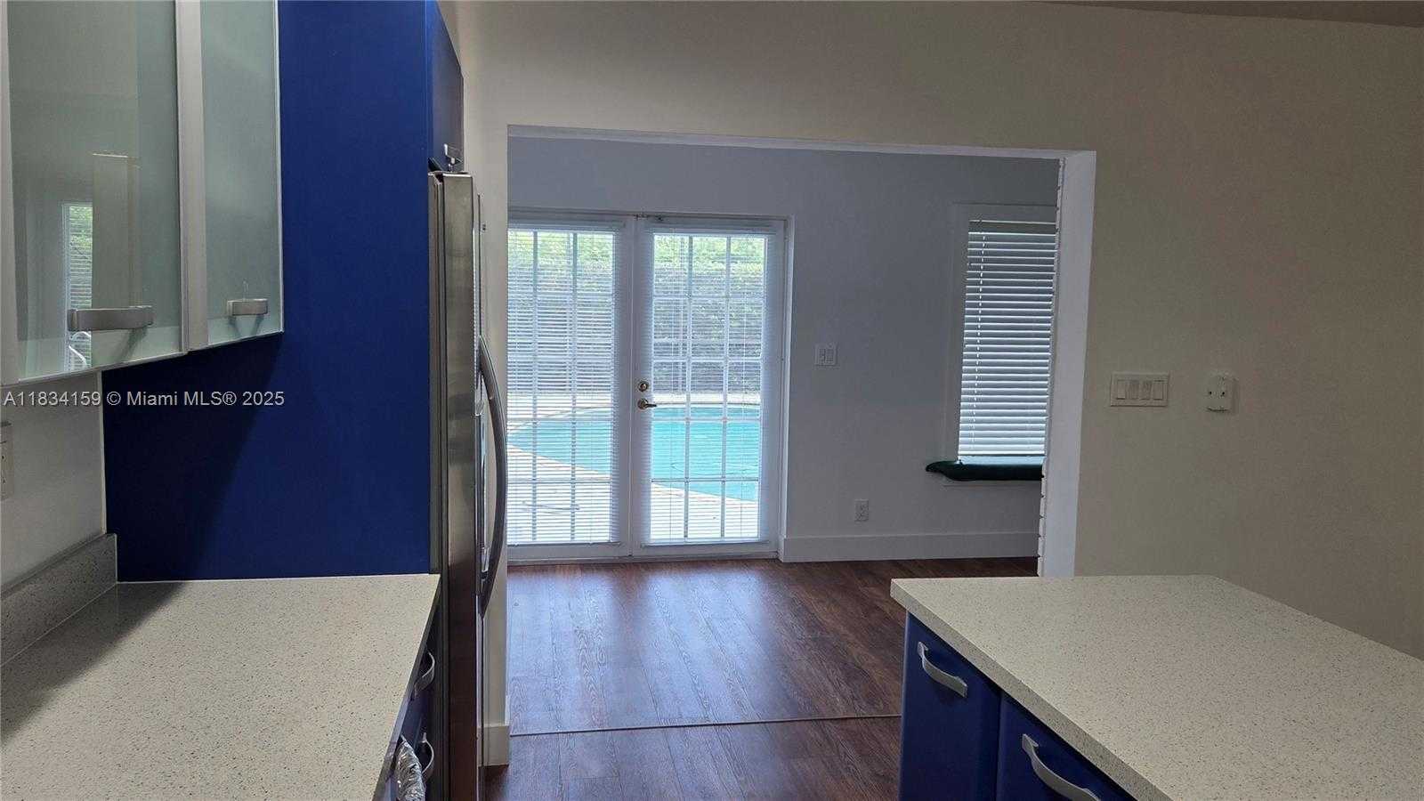 Small Image of 1245 CORAL LN, Hollywood Number 35