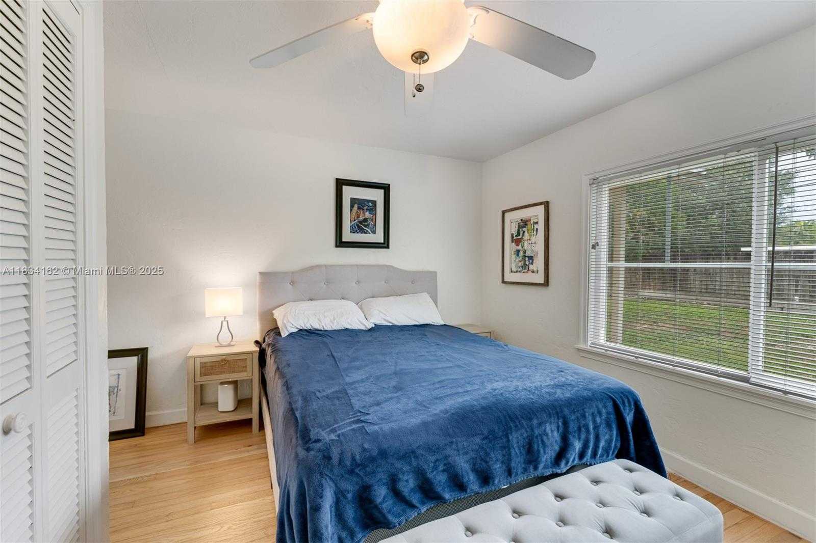 Small Image of 7997 SOUTH WEST 98TH TER, Miami Number 13