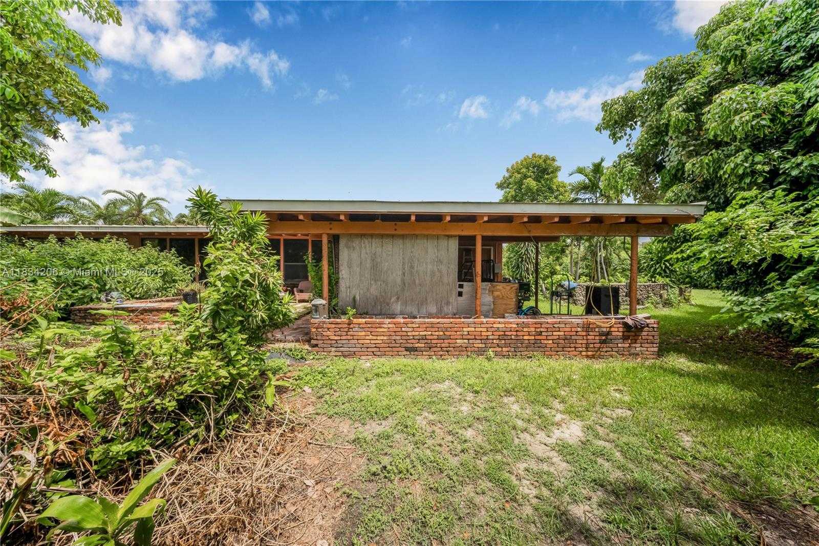 Small Image of 6801 SOUTH WEST 136TH ST, Pinecrest Number 28