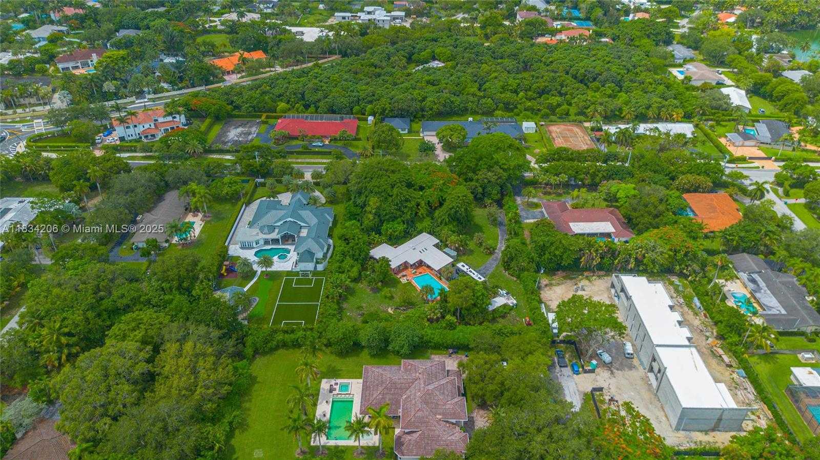 Small Image of 6801 SOUTH WEST 136TH ST, Pinecrest Number 8