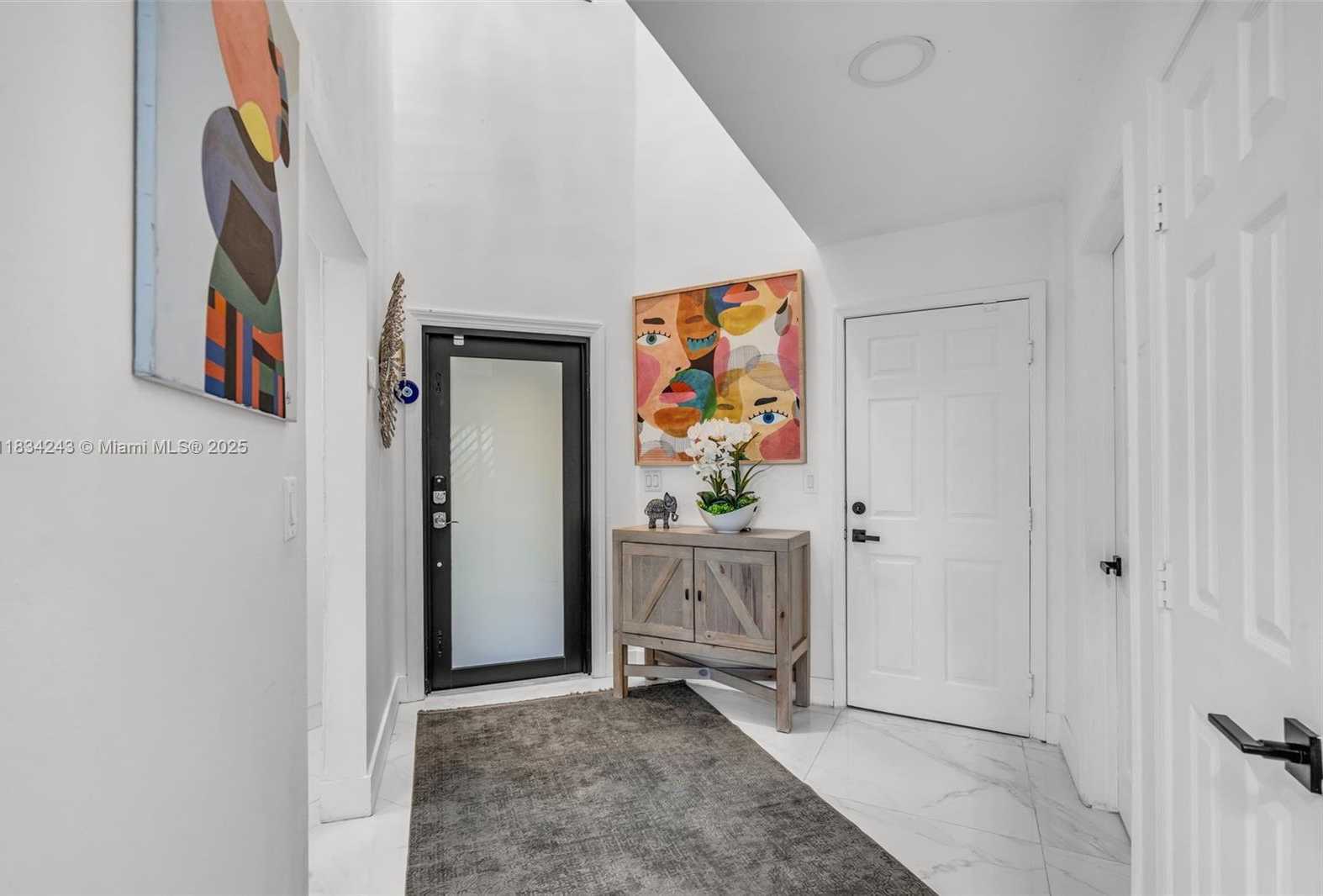 Small Image of 9825 FAIRWAY COVE LN, Plantation Number 9
