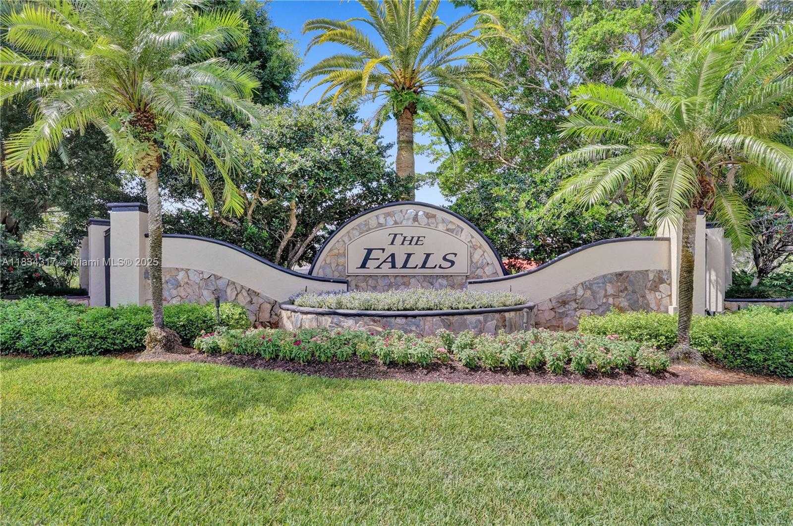 Small Image of 797 CHIMNEY ROCK RD, Weston Number 2