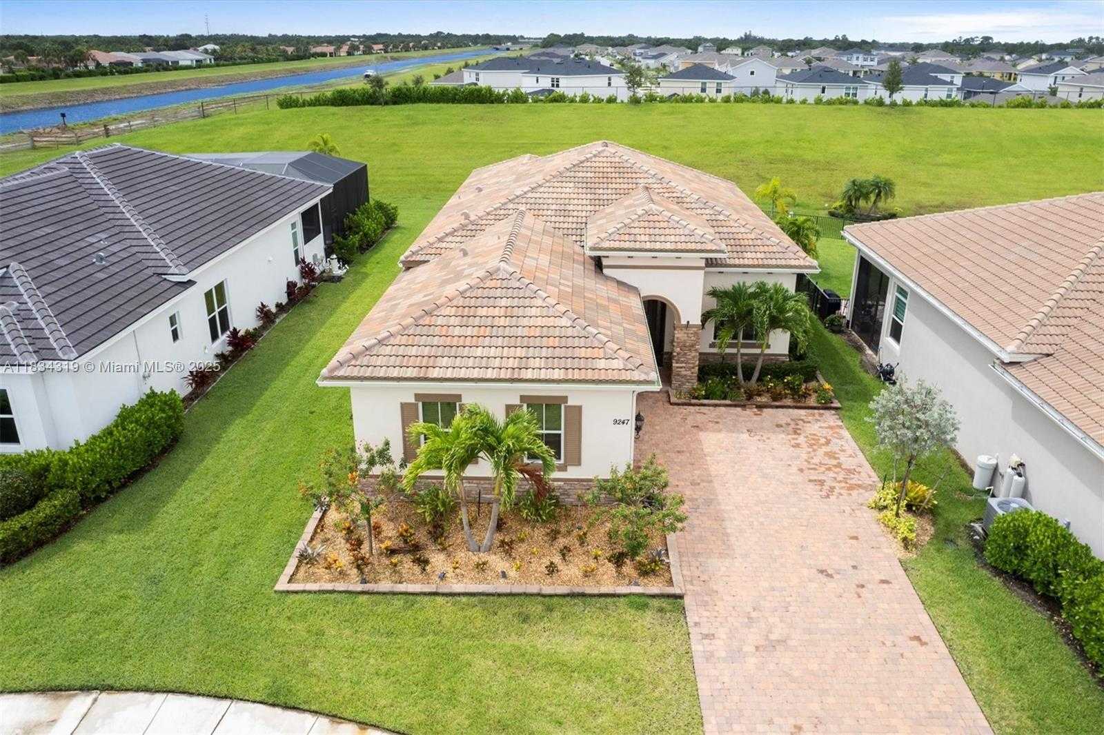 Small Image of 9247 SOUTH WEST MIRACOLI WAY, Port St. Lucie Number 2