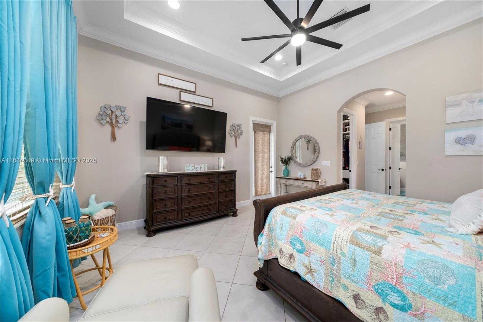 Small Image of 9247 SOUTH WEST MIRACOLI WAY, Port St. Lucie Number 27