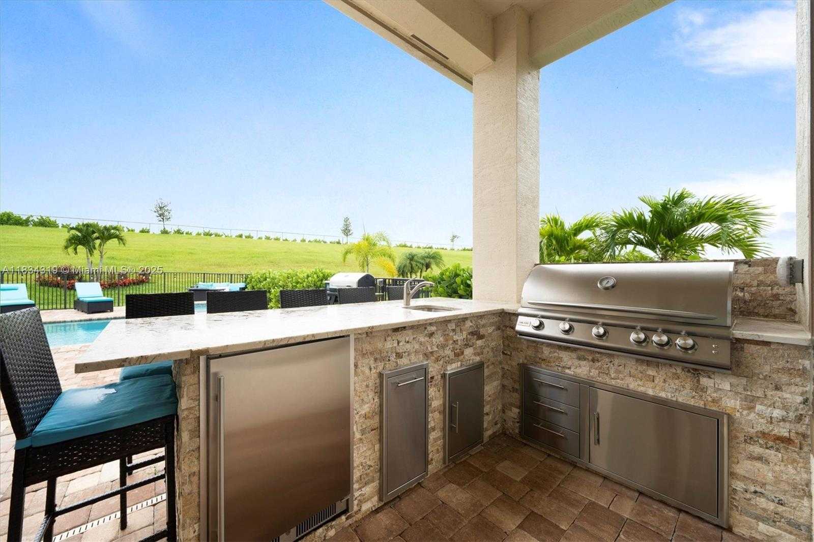 Small Image of 9247 SOUTH WEST MIRACOLI WAY, Port St. Lucie Number 37