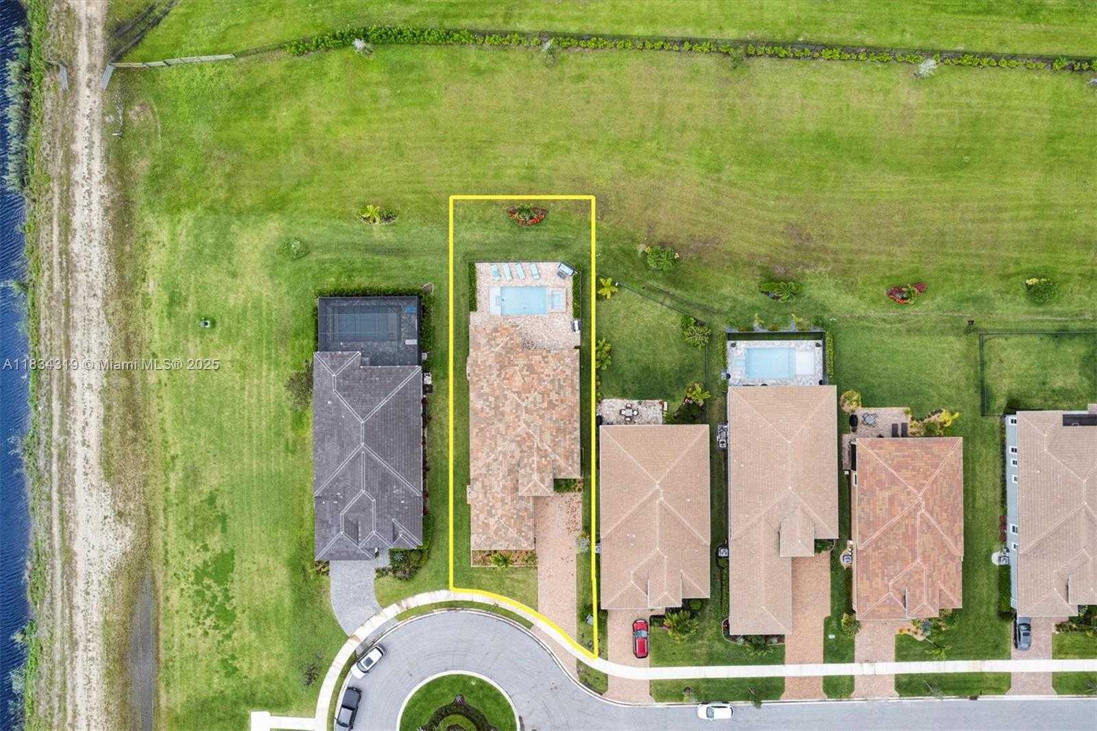 Small Image of 9247 SOUTH WEST MIRACOLI WAY, Port St. Lucie Number 45