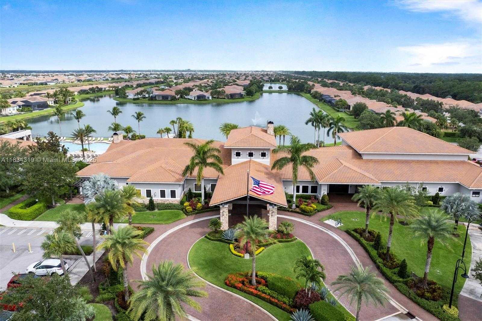 Small Image of 9247 SOUTH WEST MIRACOLI WAY, Port St. Lucie Number 47