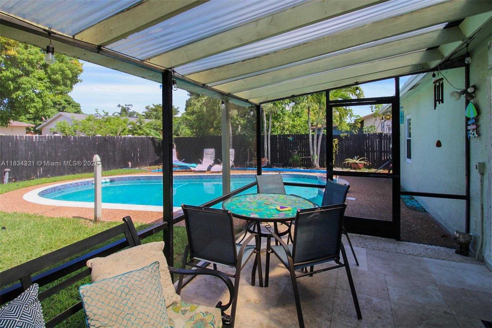 Small Image of 960 SOUTH WEST 83RD AVE, North Lauderdale Number 15