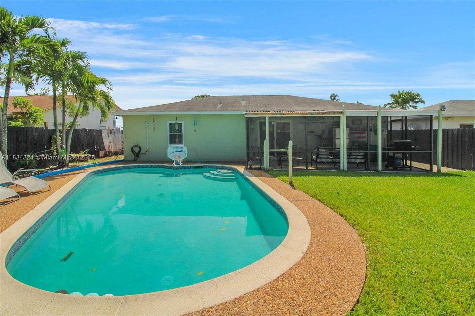 Small Image of 960 SOUTH WEST 83RD AVE, North Lauderdale Number 16