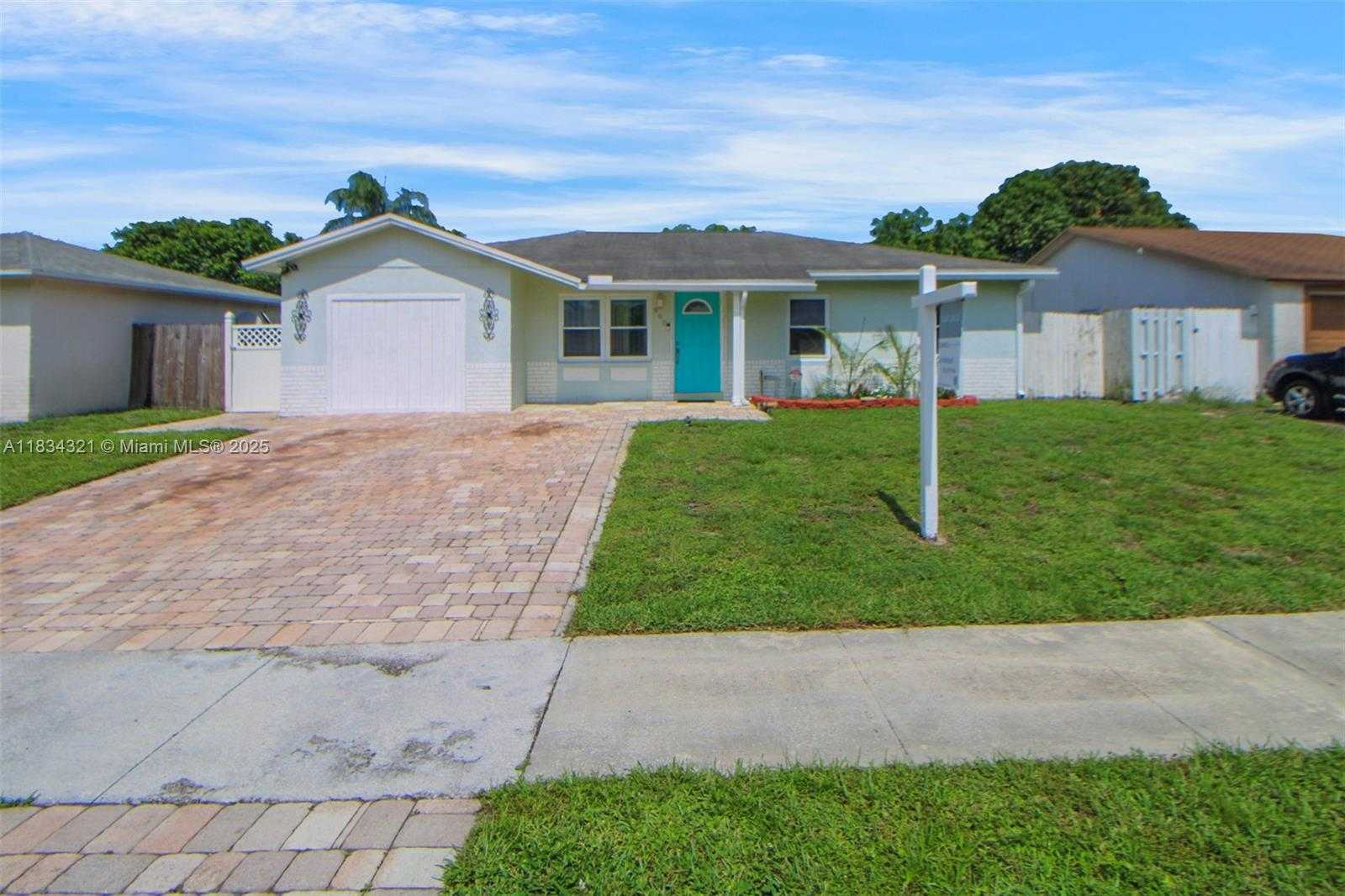 Small Image of 960 SOUTH WEST 83RD AVE, North Lauderdale Number 24