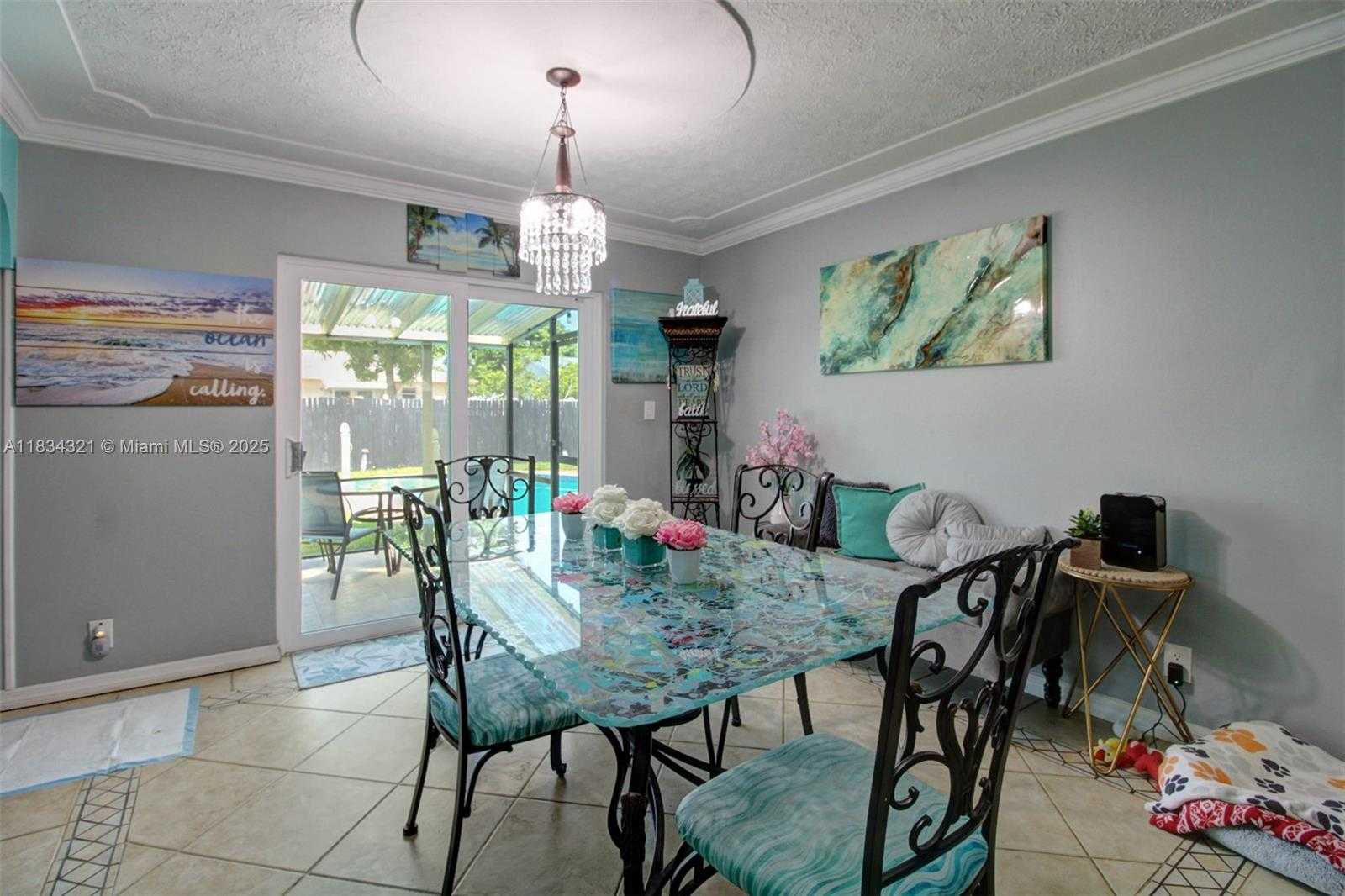Small Image of 960 SOUTH WEST 83RD AVE, North Lauderdale Number 6