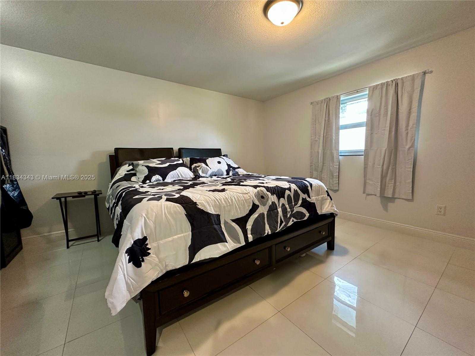 Small Image of 3521 NORTH WEST 193RD ST, Miami Gardens Number 19