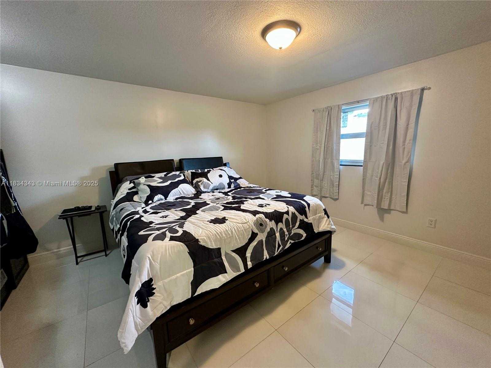 Small Image of 3521 NORTH WEST 193RD ST, Miami Gardens Number 22
