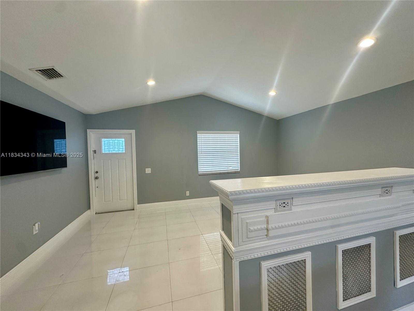 Small Image of 3521 NORTH WEST 193RD ST, Miami Gardens Number 24