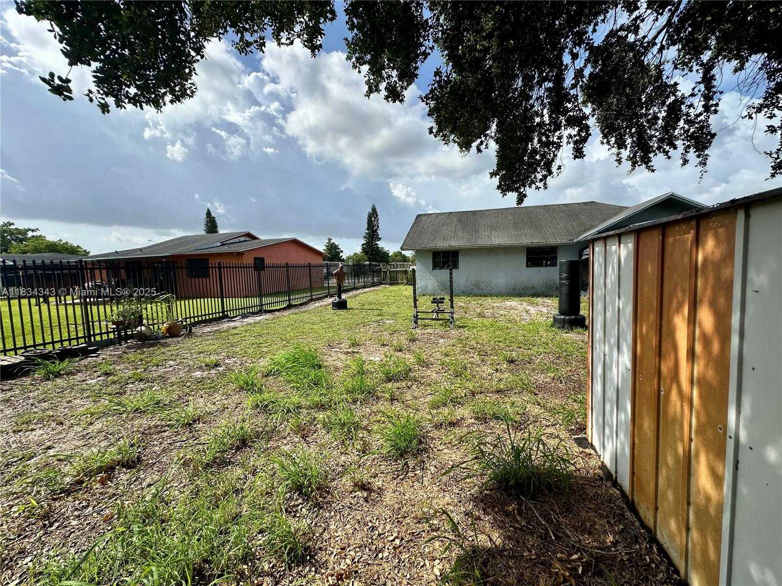 Small Image of 3521 NORTH WEST 193RD ST, Miami Gardens Number 36