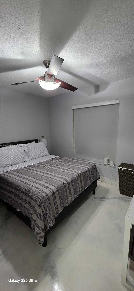 Small Image of 19185 SOUTH WEST 25TH CT, Miramar Number 29