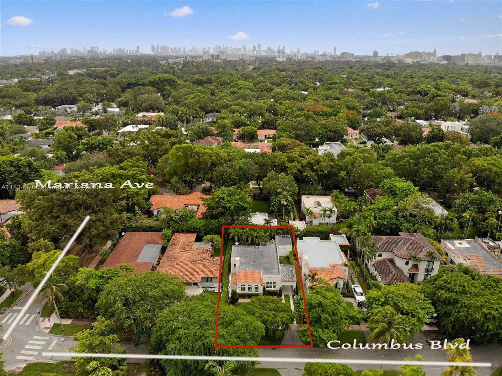 Small Image of 1111 COLUMBUS BLVD, Coral Gables Number 48