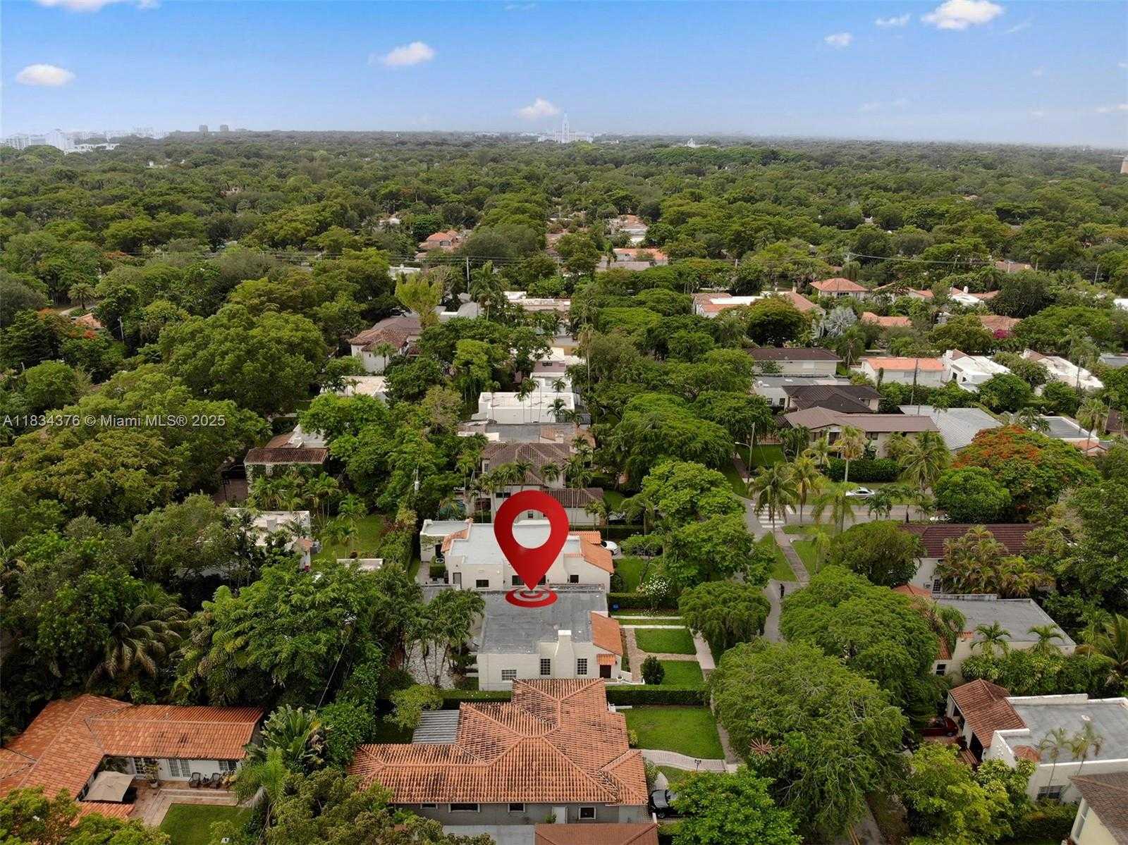 Small Image of 1111 COLUMBUS BLVD, Coral Gables Number 49