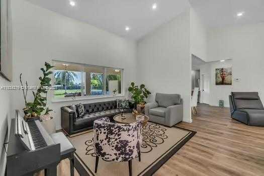 Small Image of 20890 SOUTH WEST 240TH ST, Homestead Number 10
