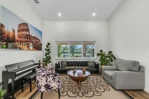 Small Image of 20890 SOUTH WEST 240TH ST, Homestead Number 18