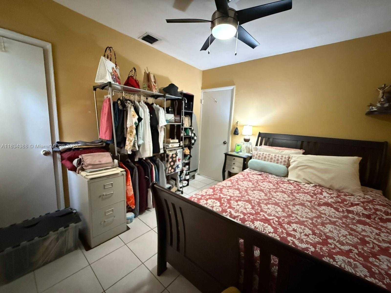 Small Image of 1535 NORTH EAST 171ST ST, North Miami Beach Number 10