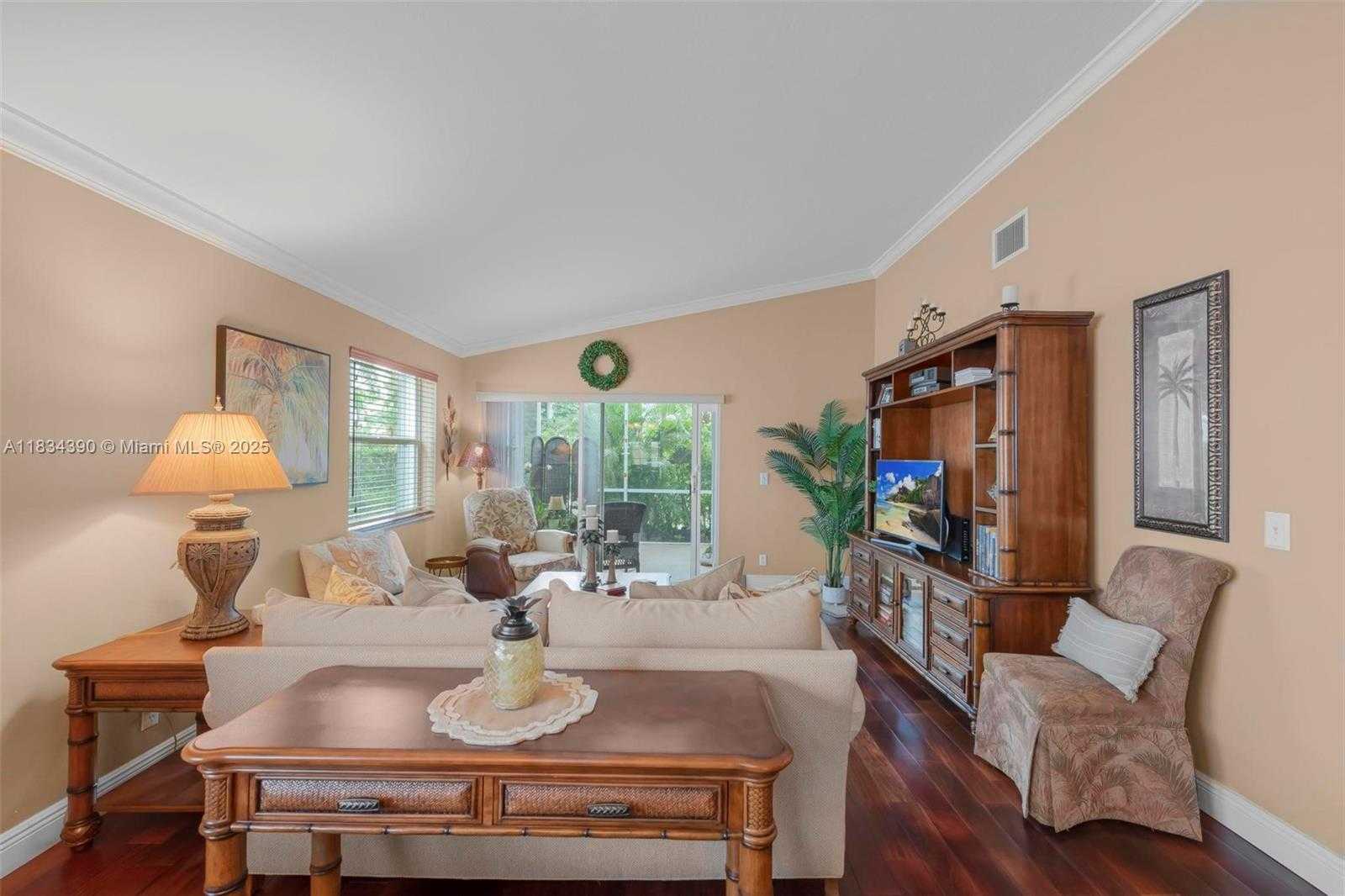 Small Image of 9614 NORTH WEST 8TH CIR, Plantation Number 14