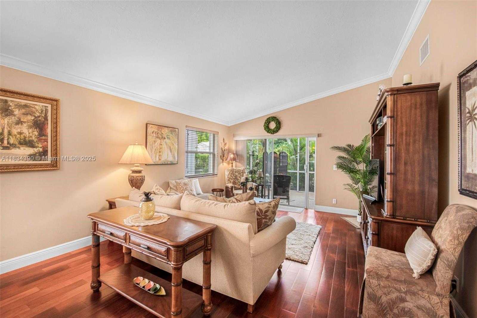 Small Image of 9614 NORTH WEST 8TH CIR, Plantation Number 16