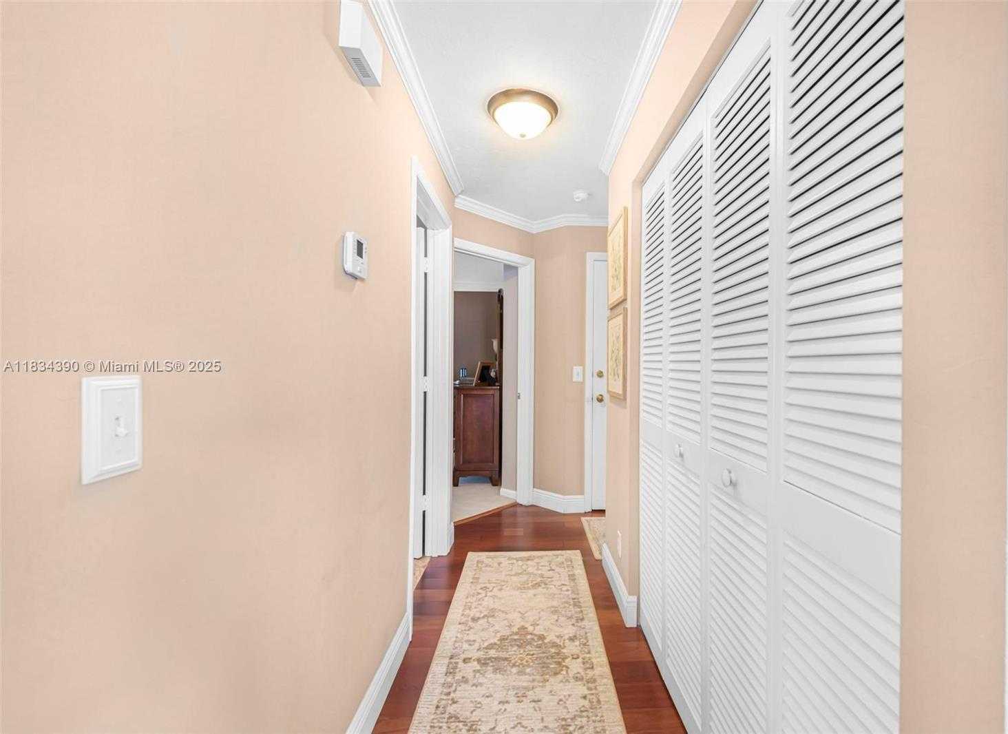 Small Image of 9614 NORTH WEST 8TH CIR, Plantation Number 18