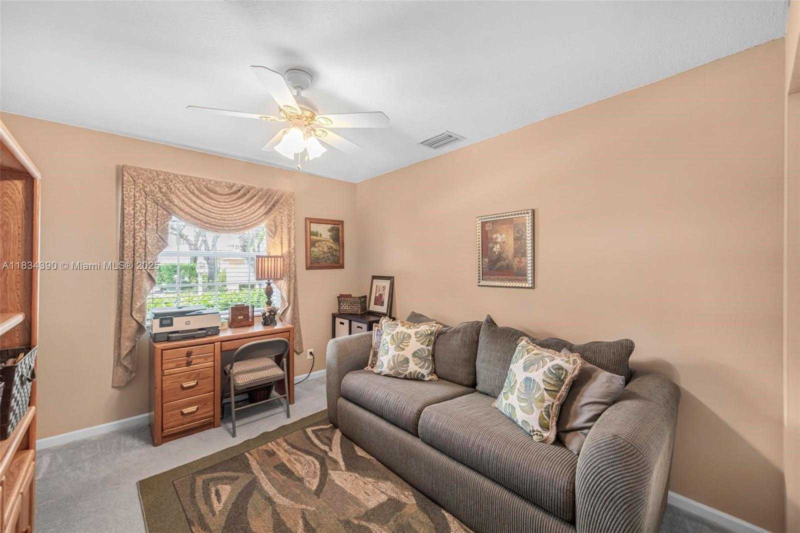 Small Image of 9614 NORTH WEST 8TH CIR, Plantation Number 23